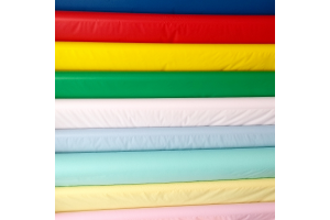 PLASTICO LEITOSO CORES 140CM DE COMPRIMENTO VENDA POR METRO